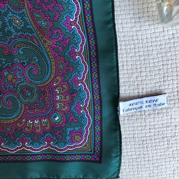 Silk square vintage paisley green & purple unisex scarf - Made in Italy - Picture 4 of 6